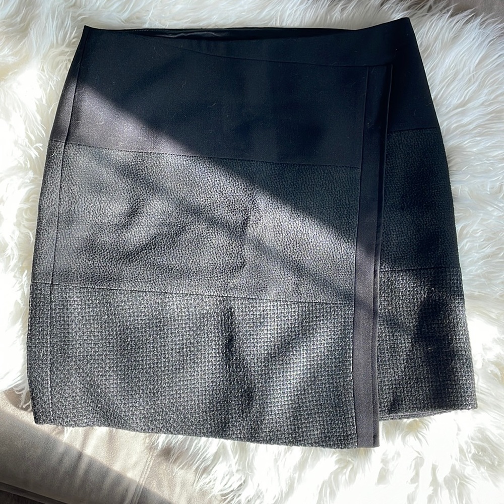 White House black market skirt
